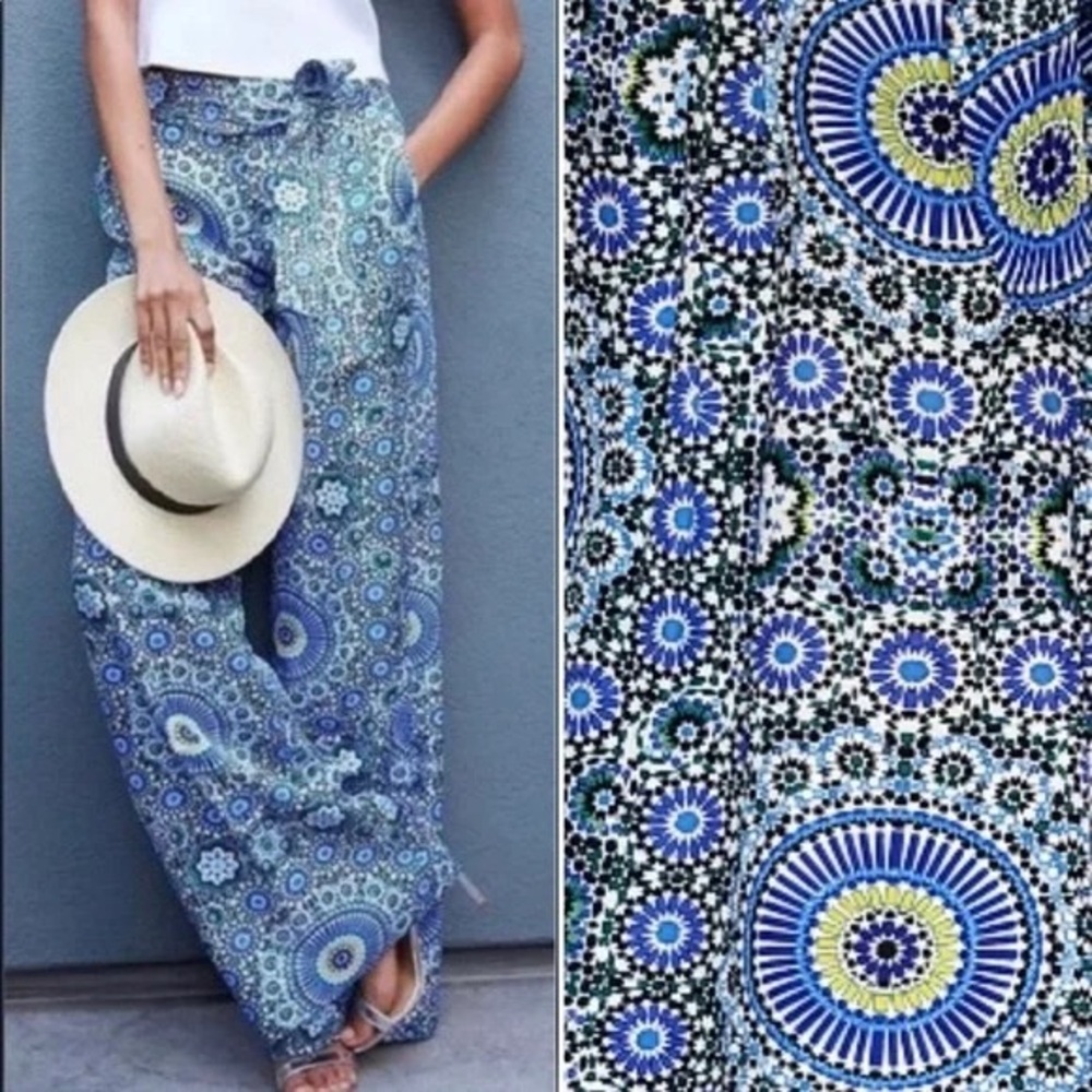 Banana Republic Blue Patterned Wide Leg Pants